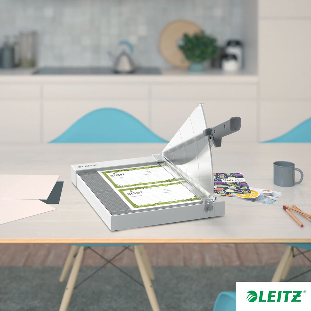 Guillotina De Palanca 1208g Precision Home A4 Con Longitud De Corte 30,5 X 25 Para 8 Hojas - Leitz image number 3.0
