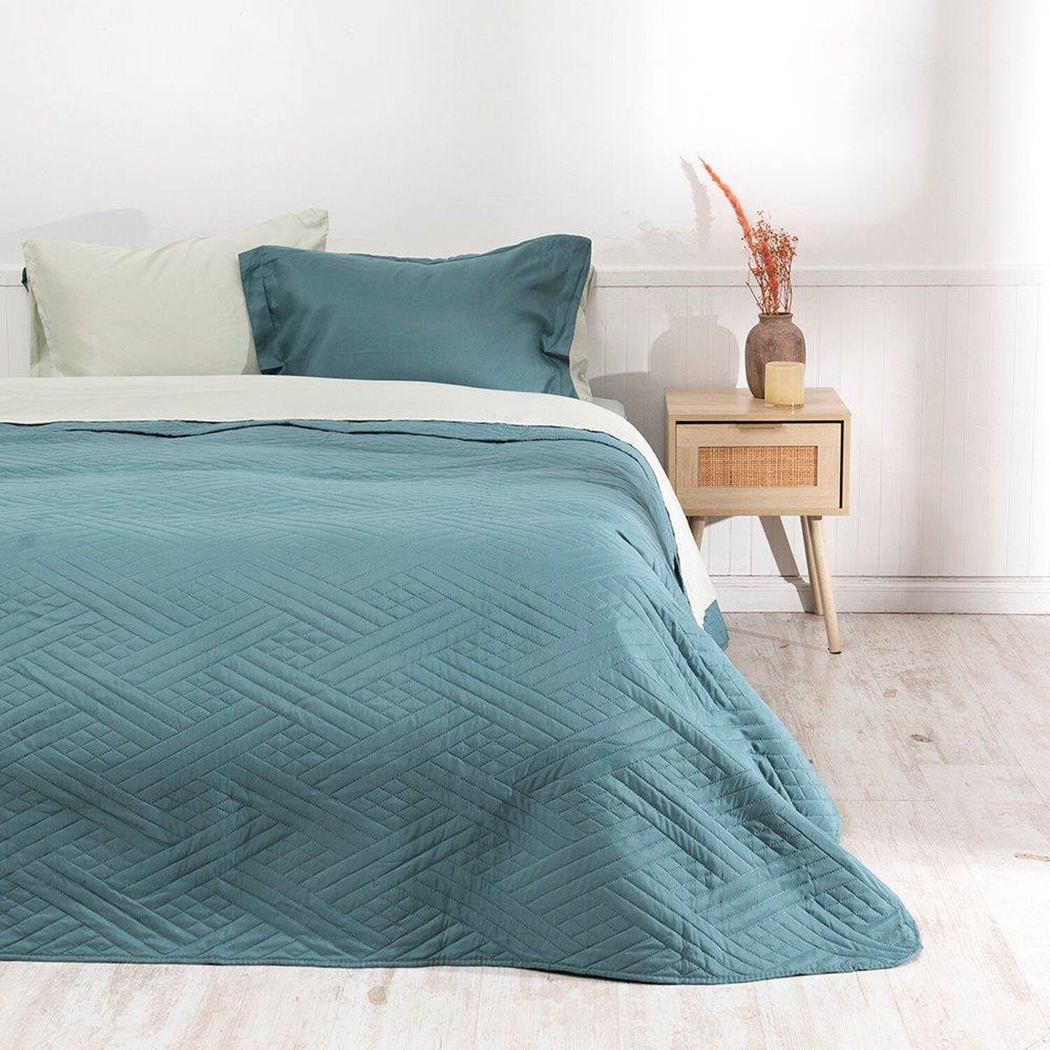 Set Quilt Liso + Sabana Liso 2 P Verde image number 0.0