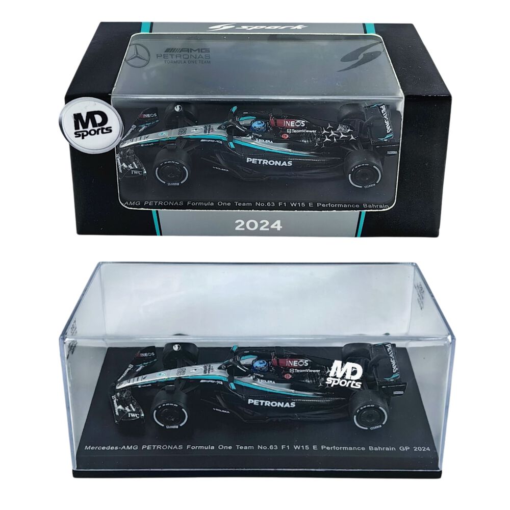 Auto Formula 1 Mercedes W15 2024 Russell Caja Acrilica 1:64 image number 1.0