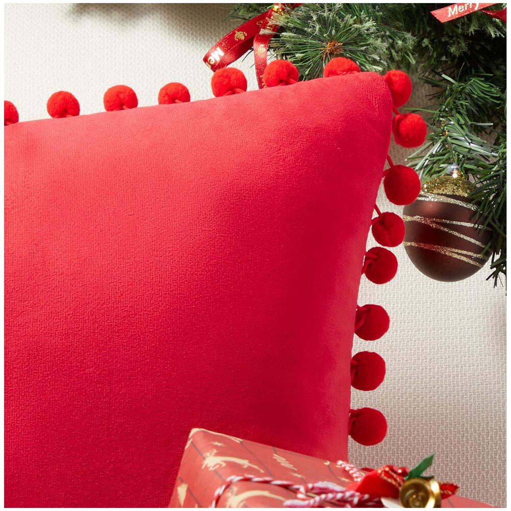 Pack De 02 Fundas De Coj&iacute;n De Terciopelo Con Pompon 45x45 Burdeo image number 3.0