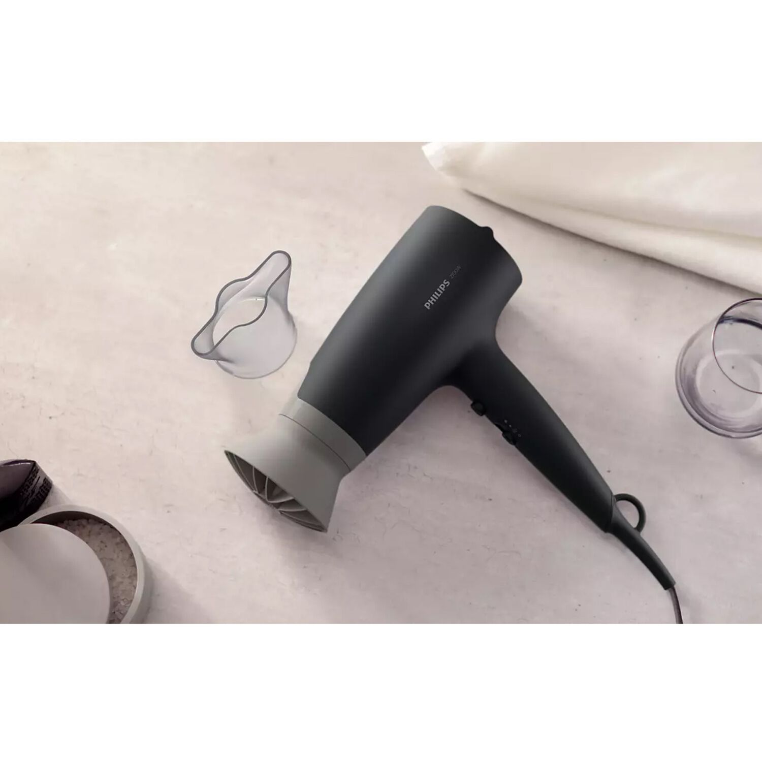 Secador De Pelo Philips Thermoprotect Bhd351/10 2100 W image number 7.0
