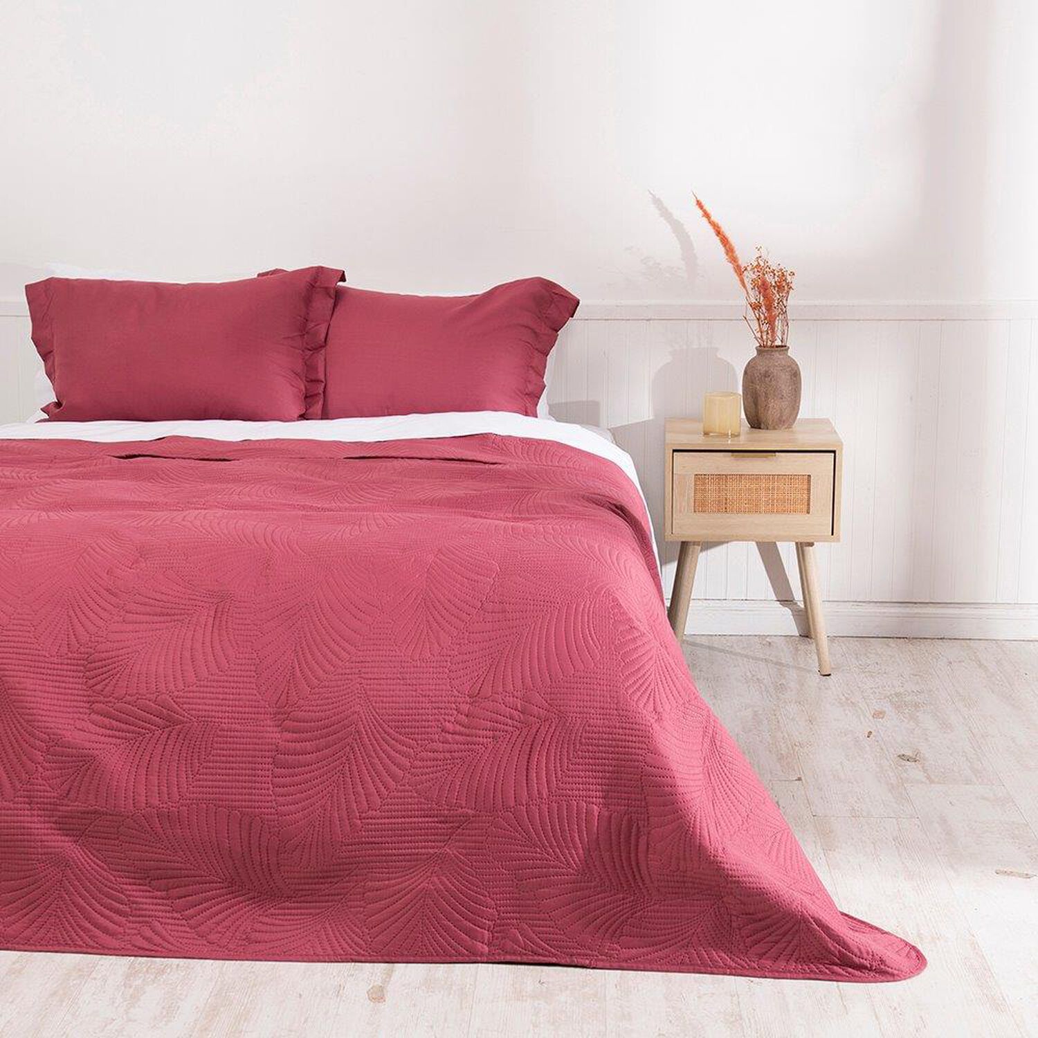 Quilt Cordoba Lisa Mashini 2 P Burdeo image number 0.0