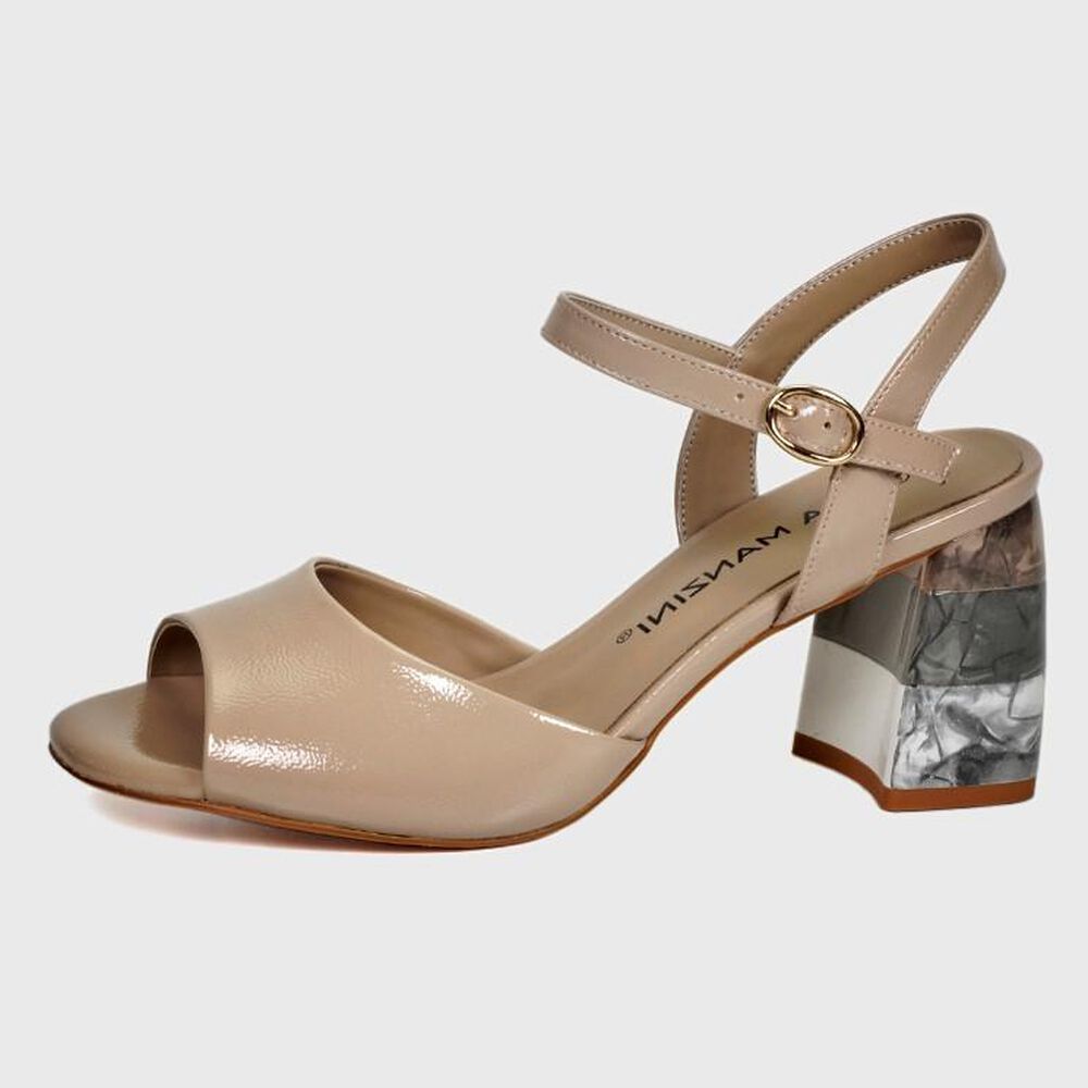 Sandalia Emireth Beige image number 1.0