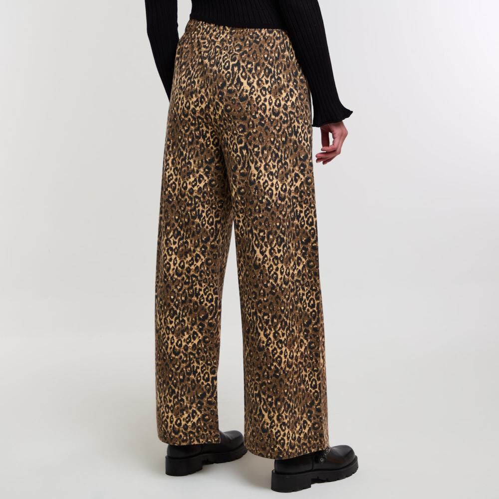 Pantalón De Buzo Moda Tiro Medio Regular Mujer Rolly Go image number 3.0