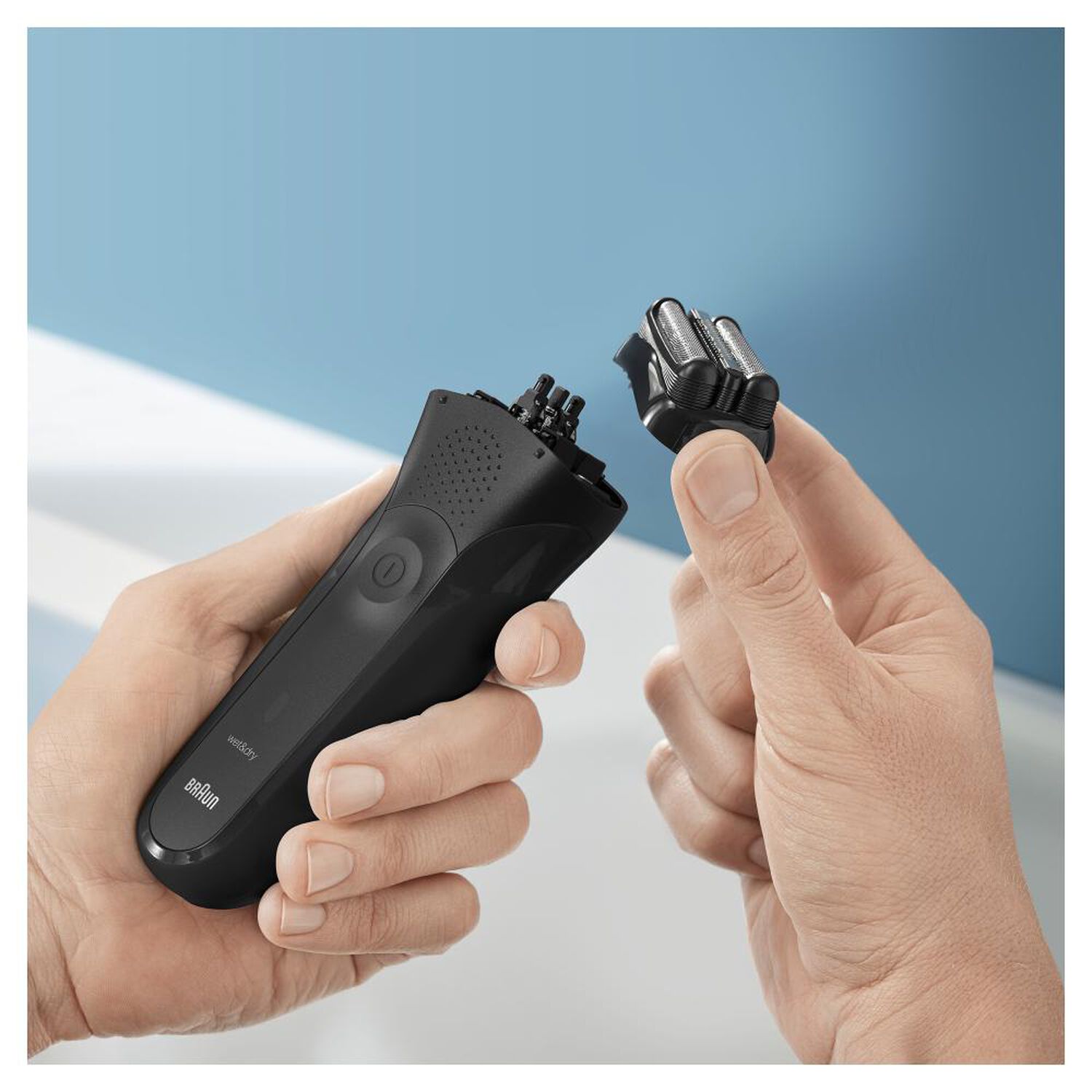 Maquina De Afeitar Braun Serie 3 300 Black image number 2.0