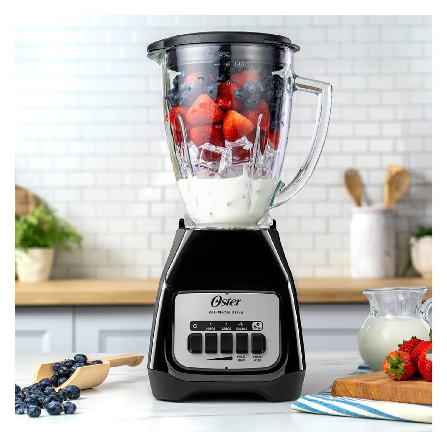 Licuadora Vaso Vidrio 1500ml 550w Blstkagbpb/kpb Oster image number 1.0
