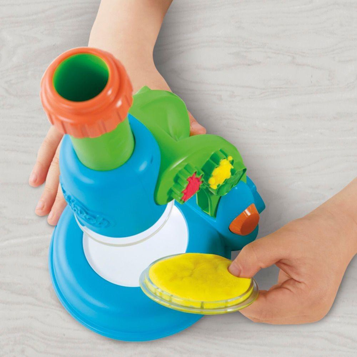 Juego Play-doh Microscopio Luminoso image number 5.0