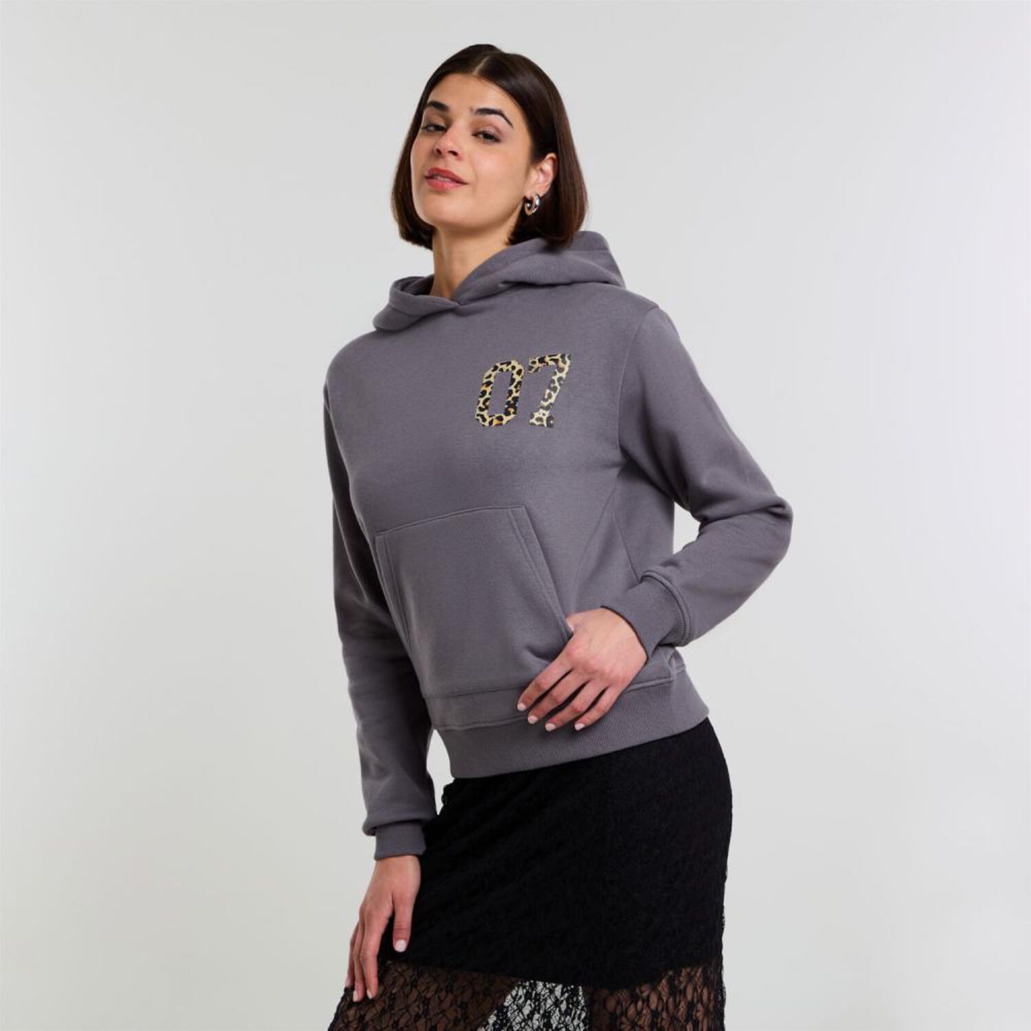 Poler&oacute;n Hoodie Print Manga Larga Cuello Redondo Con Capucha Mujer Rolly Go image number 2.0