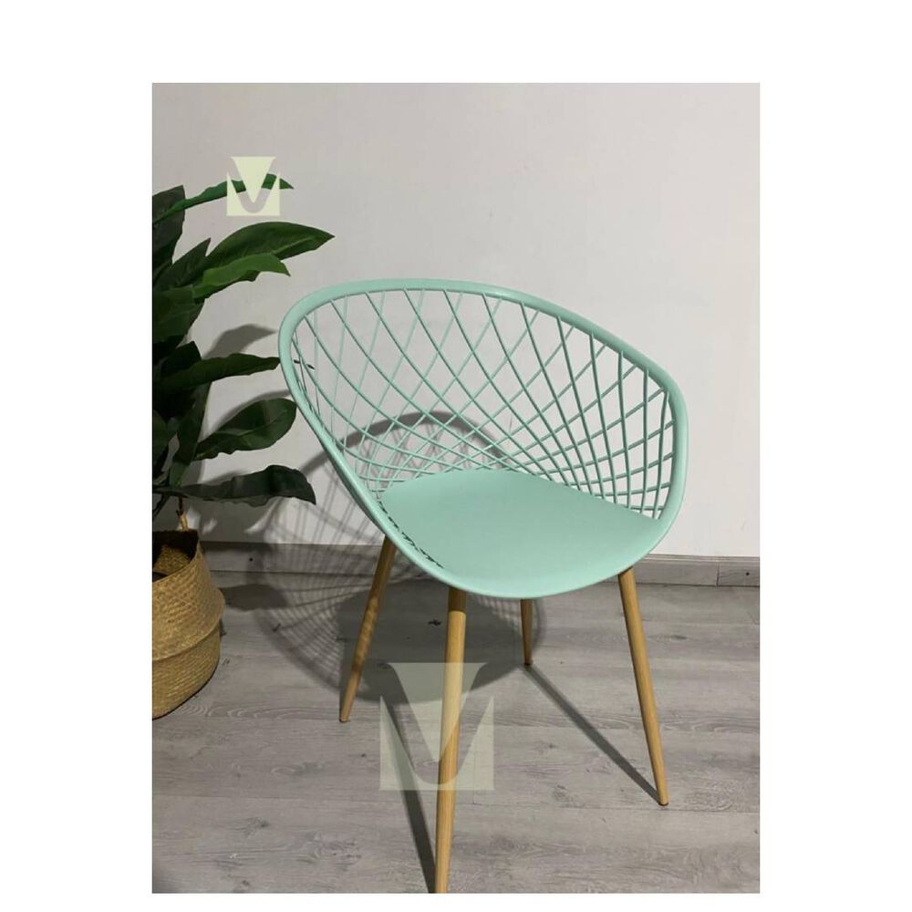 Pack 4 Butacas Eames Mesh image number 1.0