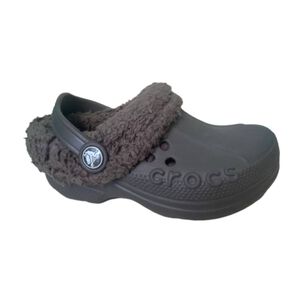 Zuecos Crocs Blitzen Ii Clog Unisex Color Chocolate Espresso Talla Unica 27/28