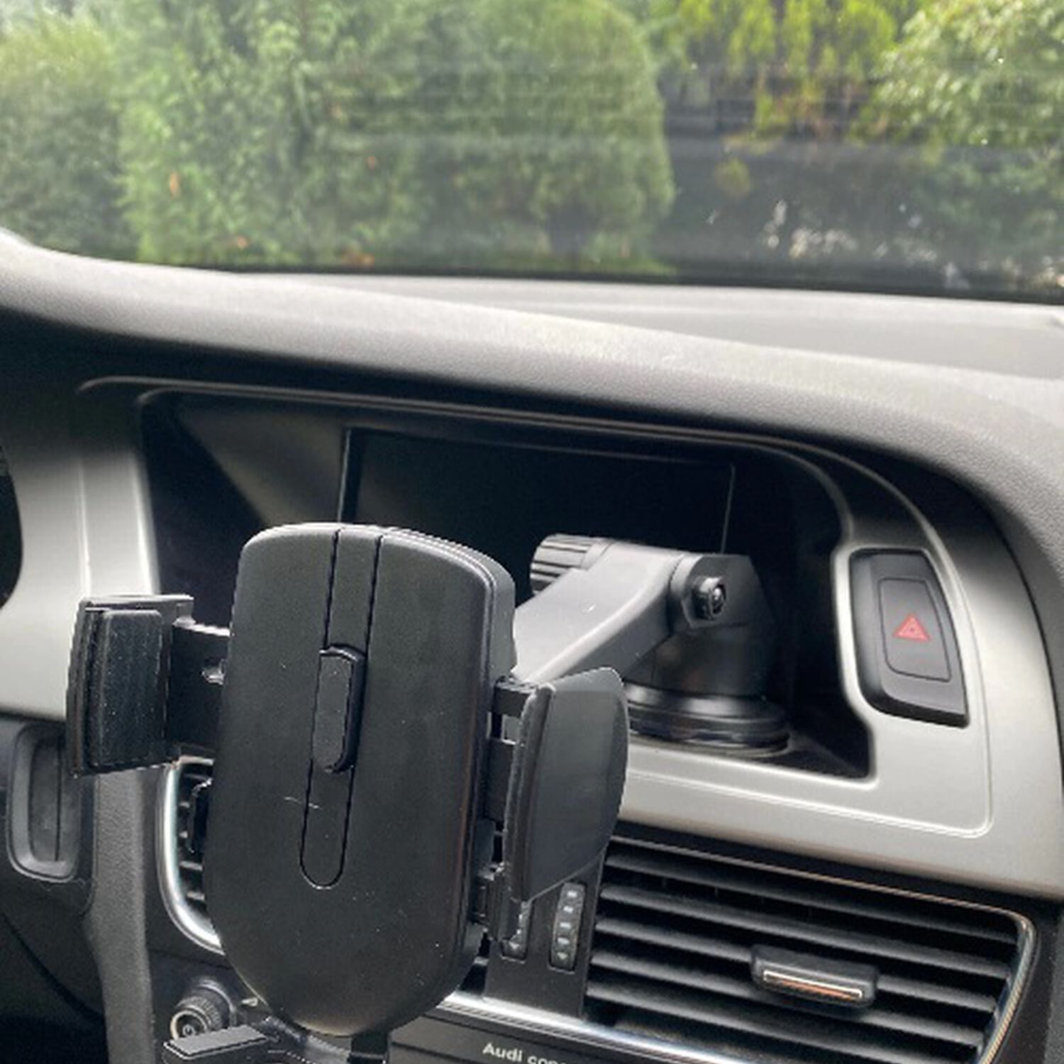 Soporte Base Para Celular Automovil Tablero Vidrio Ventosa Brazo Ajustable Autom&aacute;tico Smartphone Firme Robusto image number 3.0