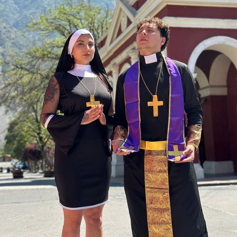 Disfraz Cosplay Cura Monje Morado Religioso - M image number 6.0
