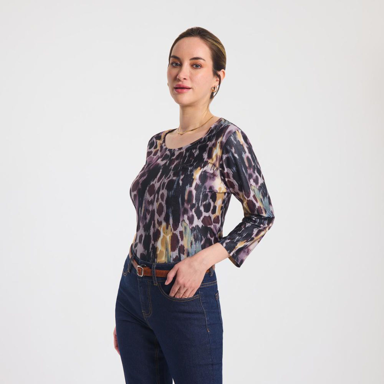 Polera Full Print Manga Larga Cuello Redondo Mujer Lesage image number 2.0