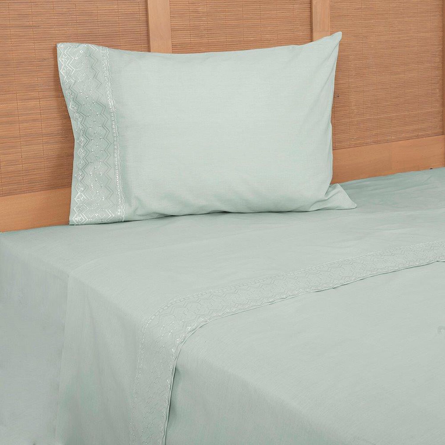 Sabana Broderie Geo 1.5 P Verde image number 0.0