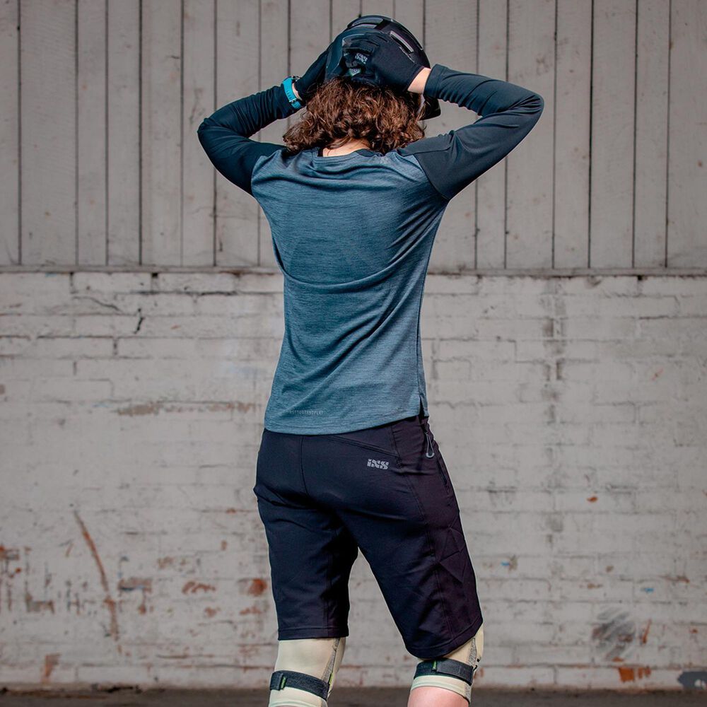 Short Ixs Mujer Carve Evo Negro L image number 0.0