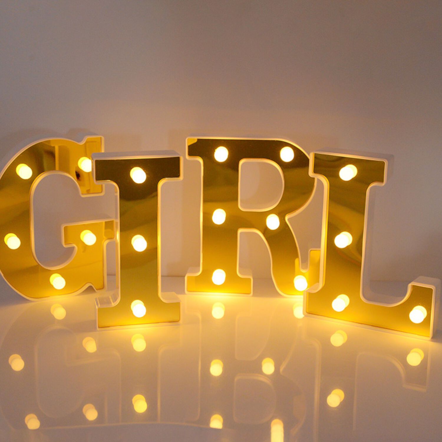 Letra Led 16 Cm Doradas Espejos Gold Candy Bar Matrimonios image number 3.0