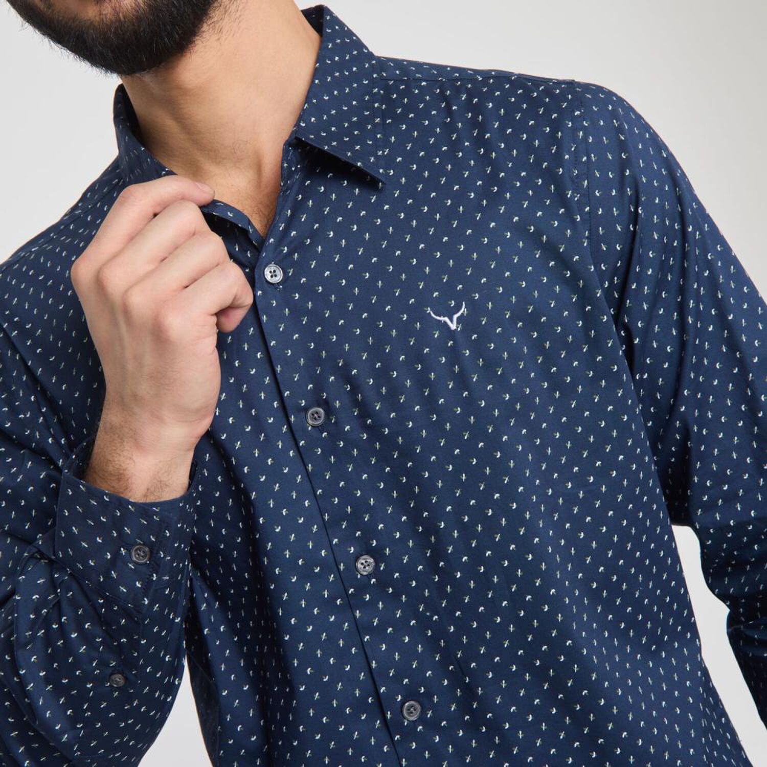 Camisa Estampada Slim Manga Larga Hombre Az Black image number 4.0