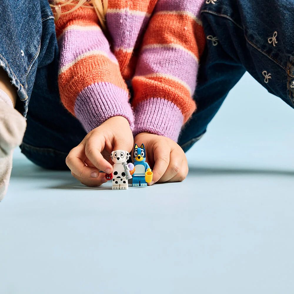 Lego Bluey - Diversión En El Parque De Juegos Con Bluey Y Chloe - 11201 image number 9.0