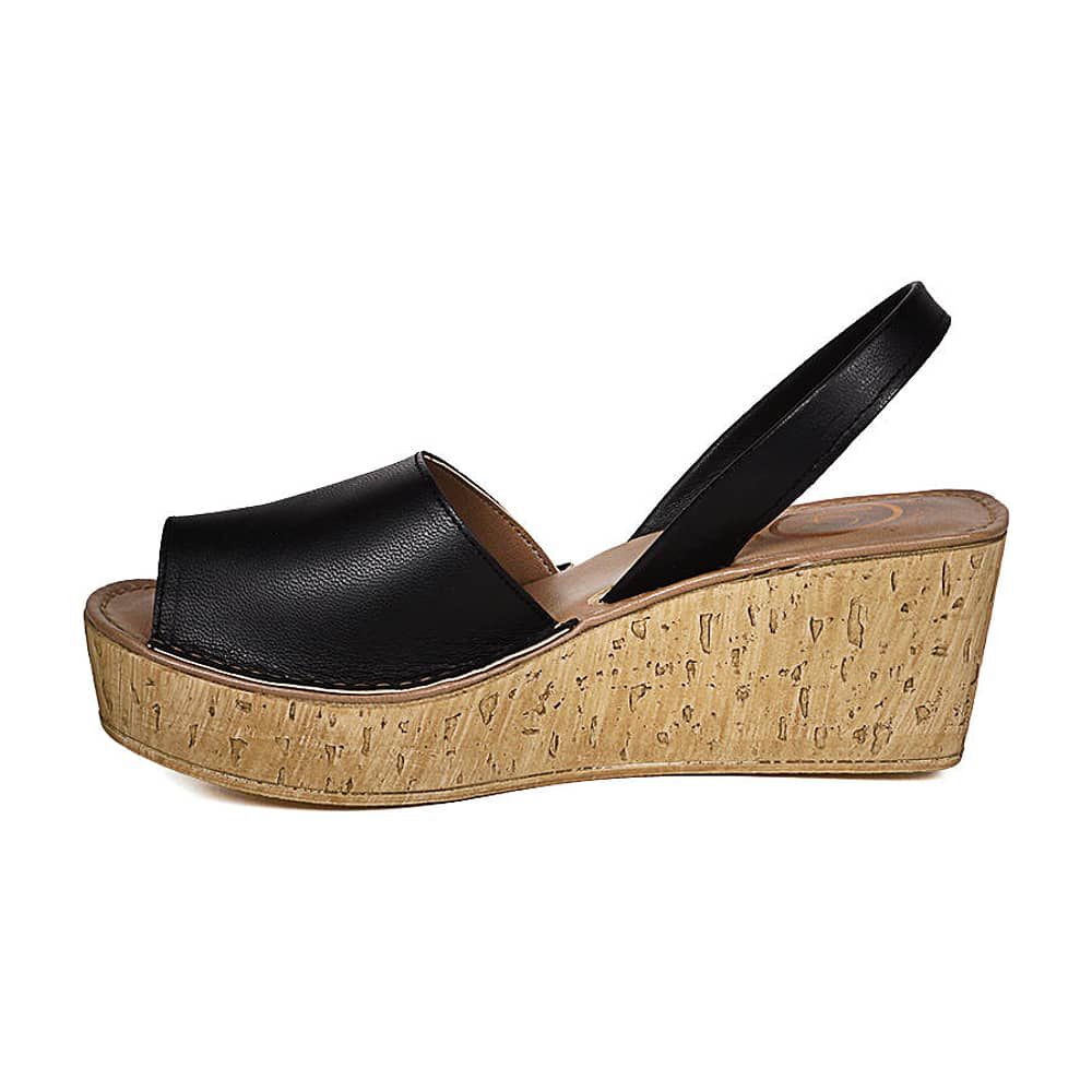 Sandalia Cuero Eliada Negro image number 4.0