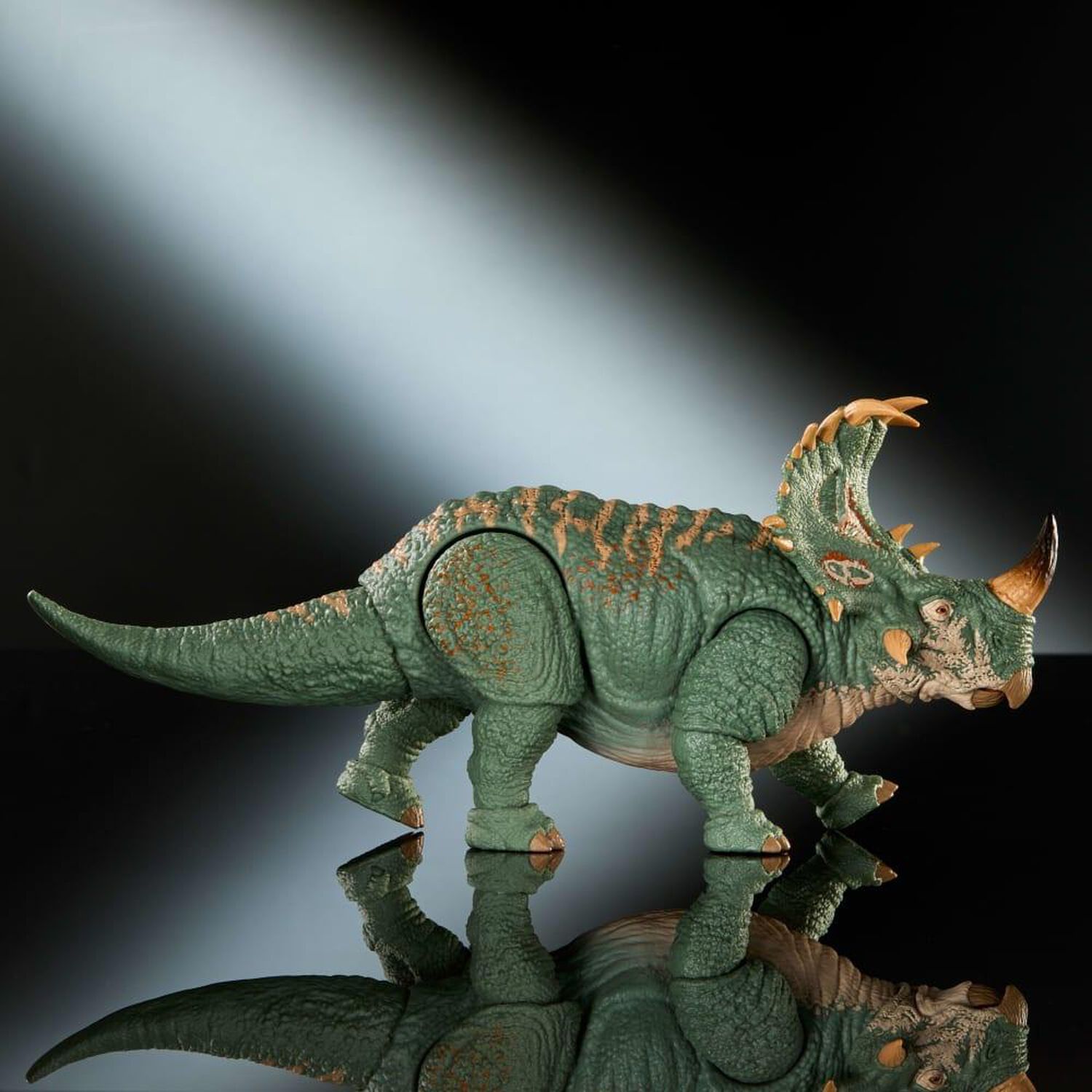 Dinosaurio De Juguete Sinoceratops Jurassic World image number 2.0