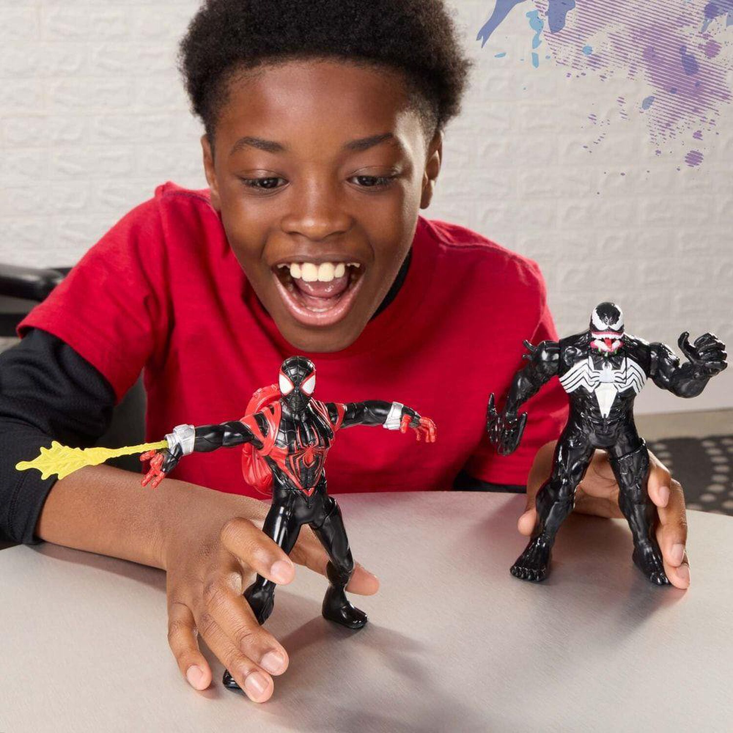 Figura De Acci&oacute;n Spider-man Action Fx Miles Morales image number 3.0