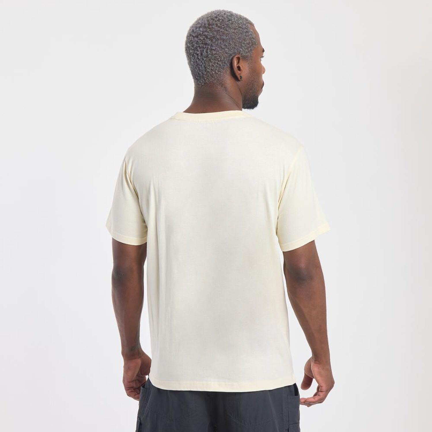 Polera Deportiva Lisa Slim Manga Corta Cuello Redondo Hombre Wetland image number 3.0