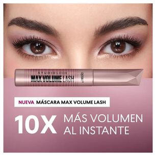 M&aacute;scara De Pesta&ntilde;as Max Volume Lash Studio Look