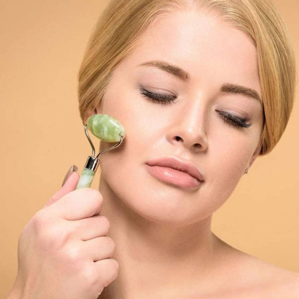 Rodillo Masajeador Facial Y Piedra De Jade 100% Natural image number 4.0