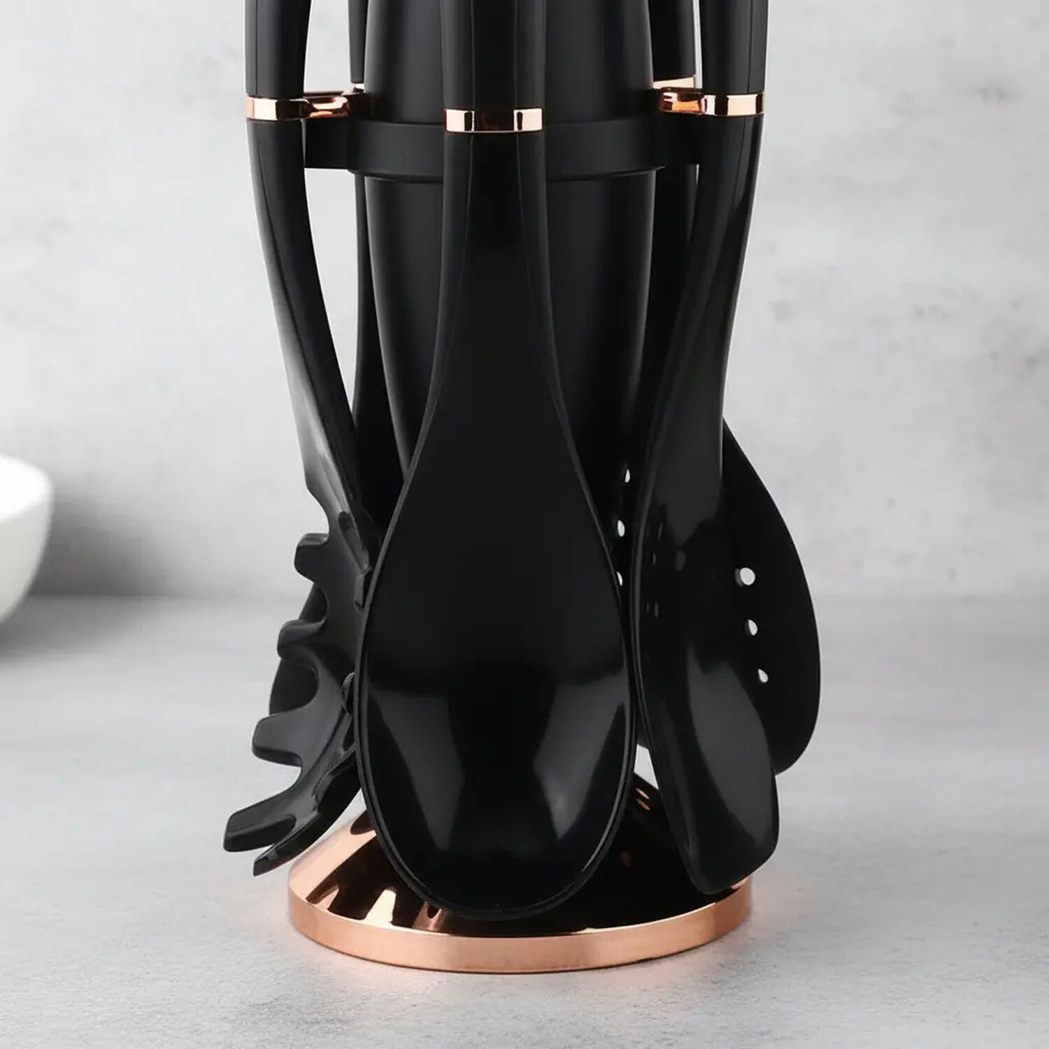 Set Utensilios De Cocina 6 Piezas Con Soporte Giratorio Negro Rose Gold image number 2.0