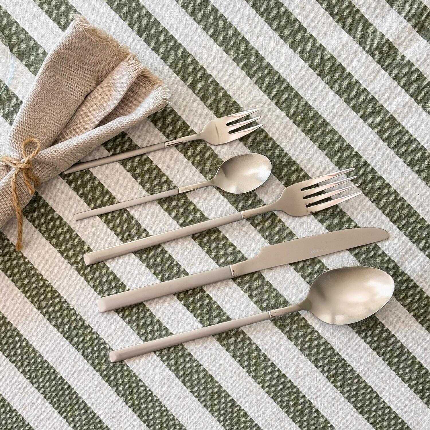 Set De Cuchiller&iacute;a 30 Pcs Cubiertos Acero Inoxidable Puglia image number 1.0