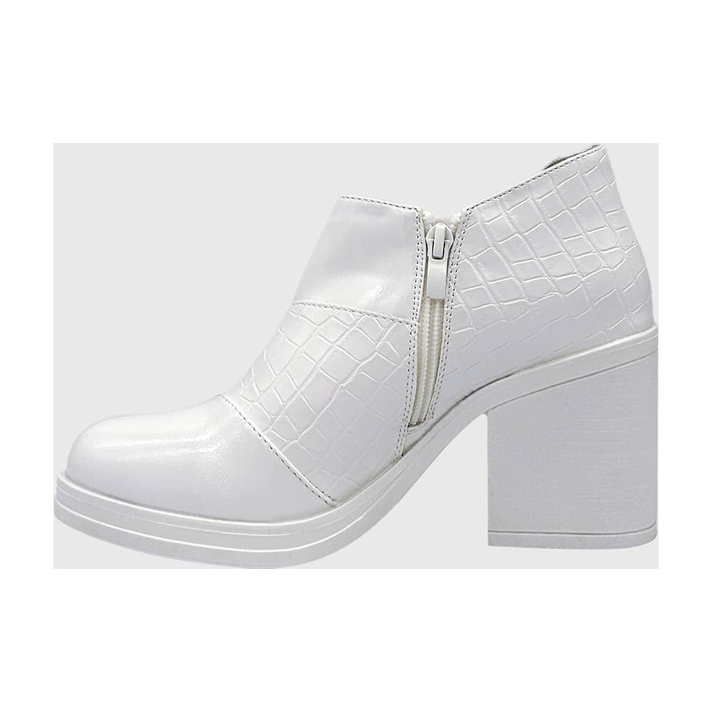 Botin Para Mujer Charol Con Taco Blanco image number 1.0