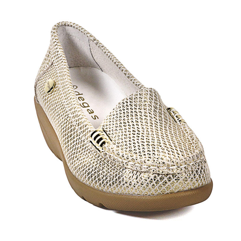 Mocasín Cuero Eliette Dorado image number 3.0