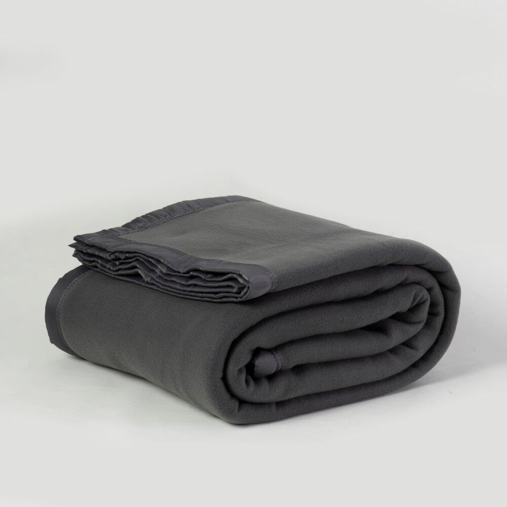 Frazada Polar Borde Satin Linea Hotel 1.5 Plaza Gris image number 0.0