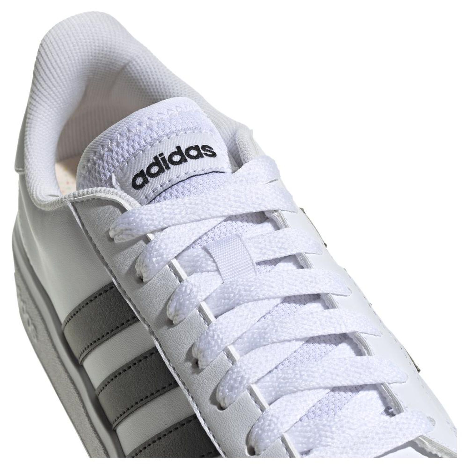 Zapatilla Urbana Mujer Adidas Grand Court Base 2.0 Blanco image number 6.0