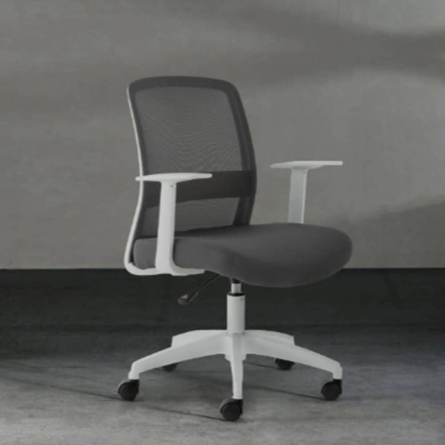 Silla Oficina Mesh Gris Form Color Gris Claro image number 1.0