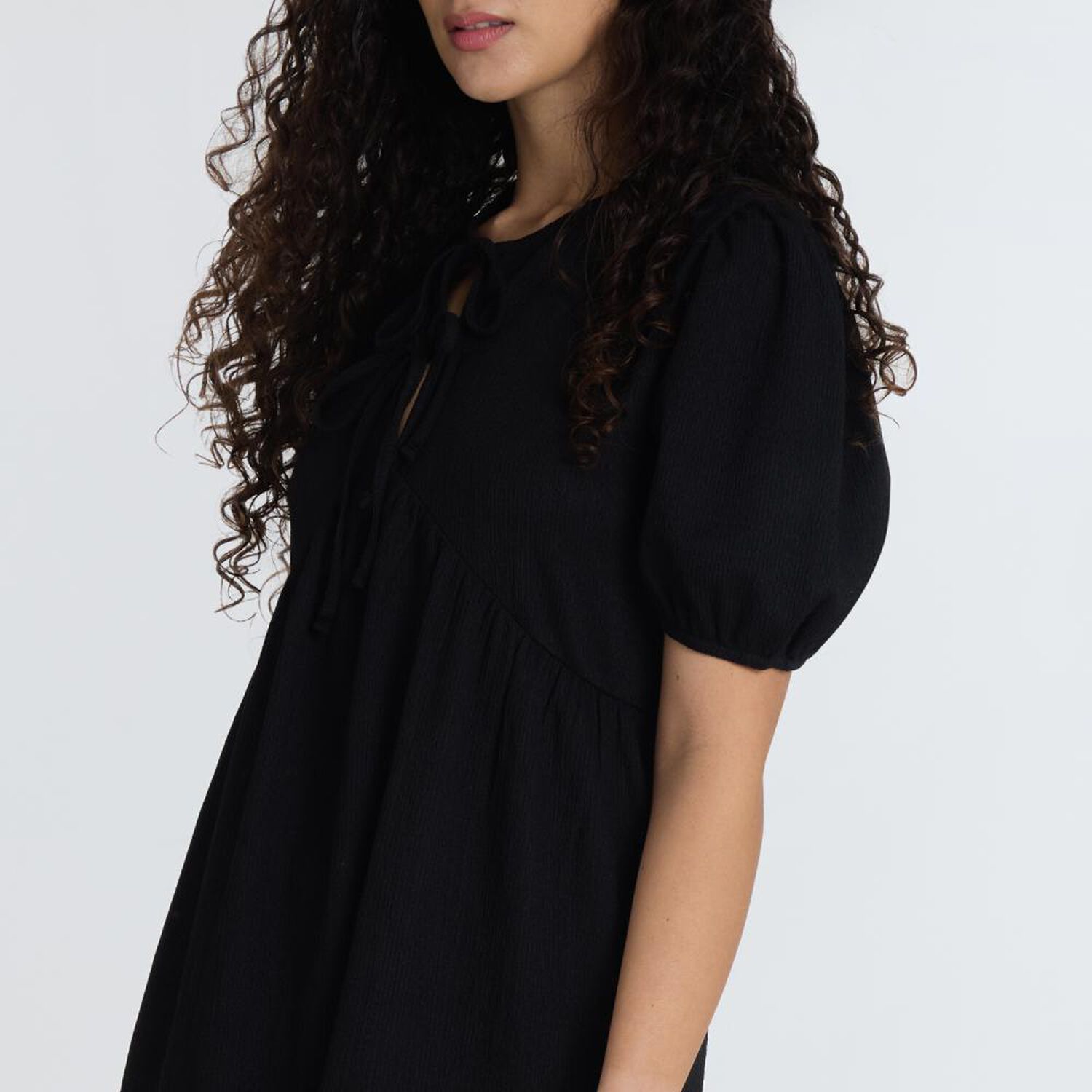 Vestido Con Amarras Manga Corta Cuello Redondo Mujer Freedom image number 4.0