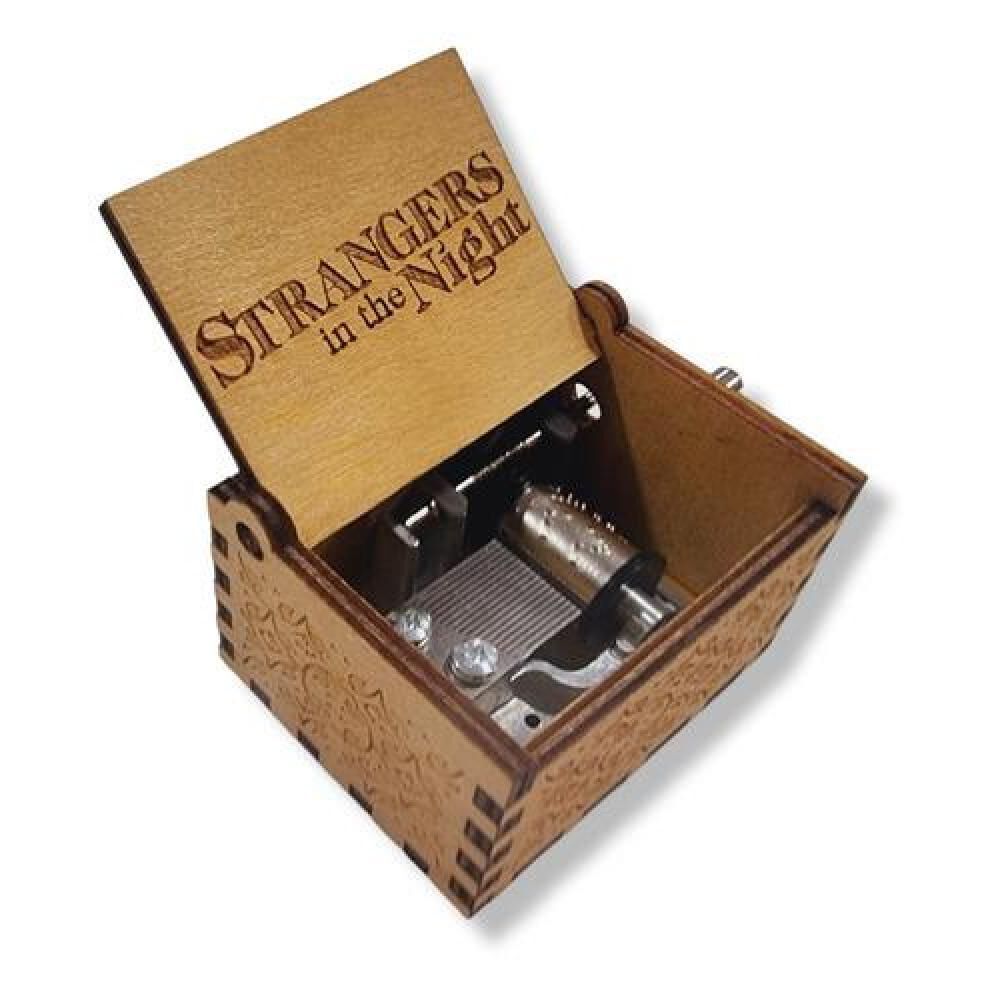 Caja Musical Strangers In The Night - Frank Sinatra image number 0.0