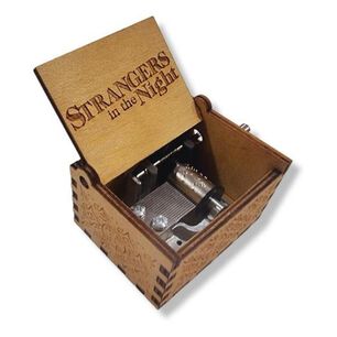 Caja Musical Strangers In The Night - Frank Sinatra