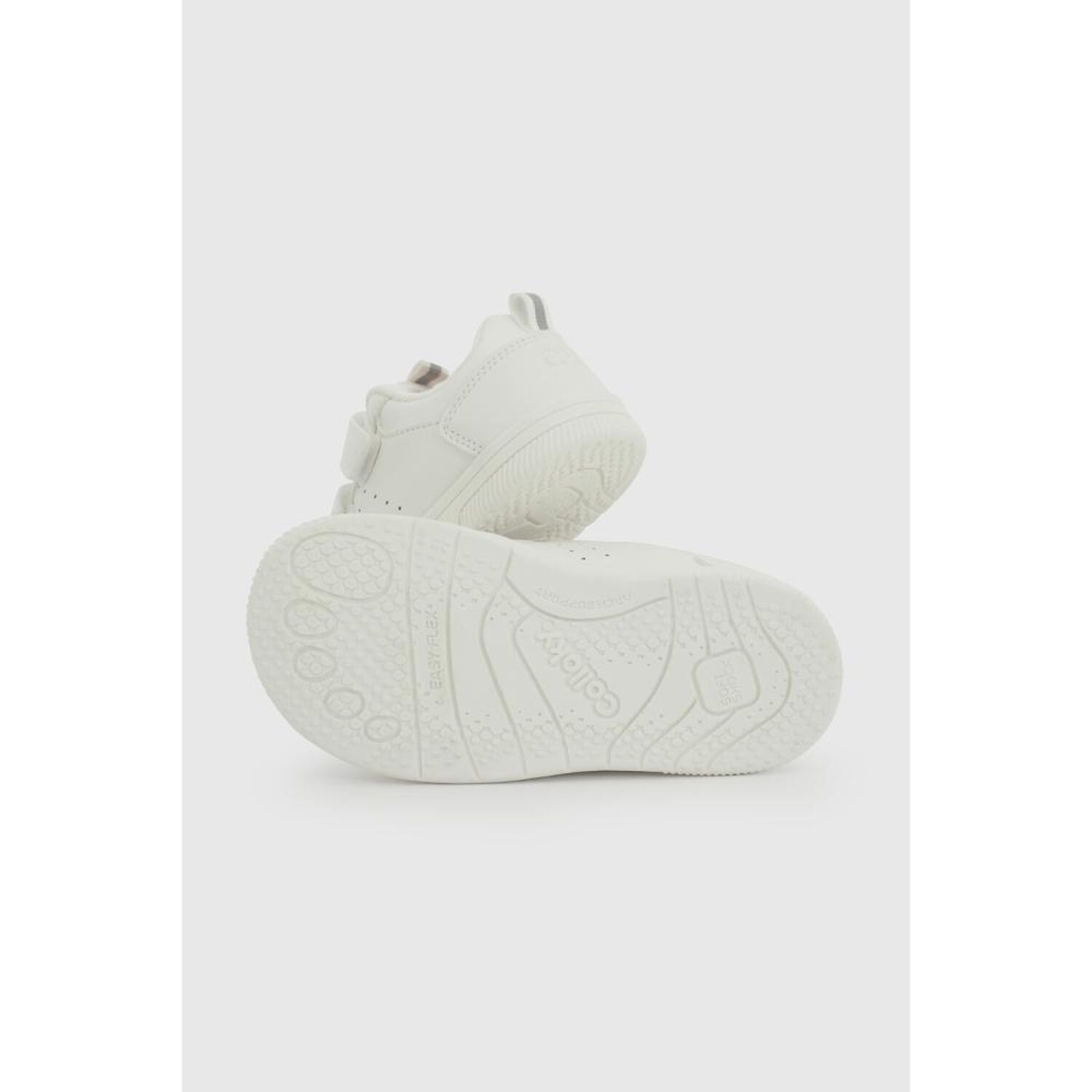 Zapatilla Zapato Escolar Blanca Colloky image number 2.0
