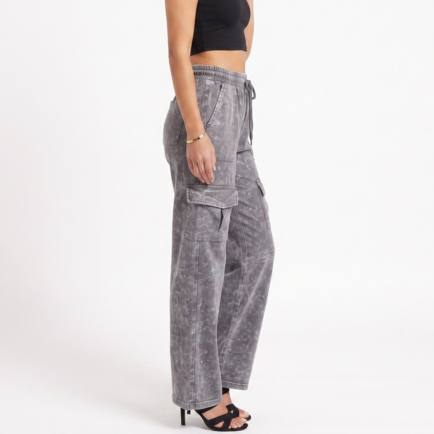 Buzo Acid Wash Cargo Wide Leg Mujer image number 1.0