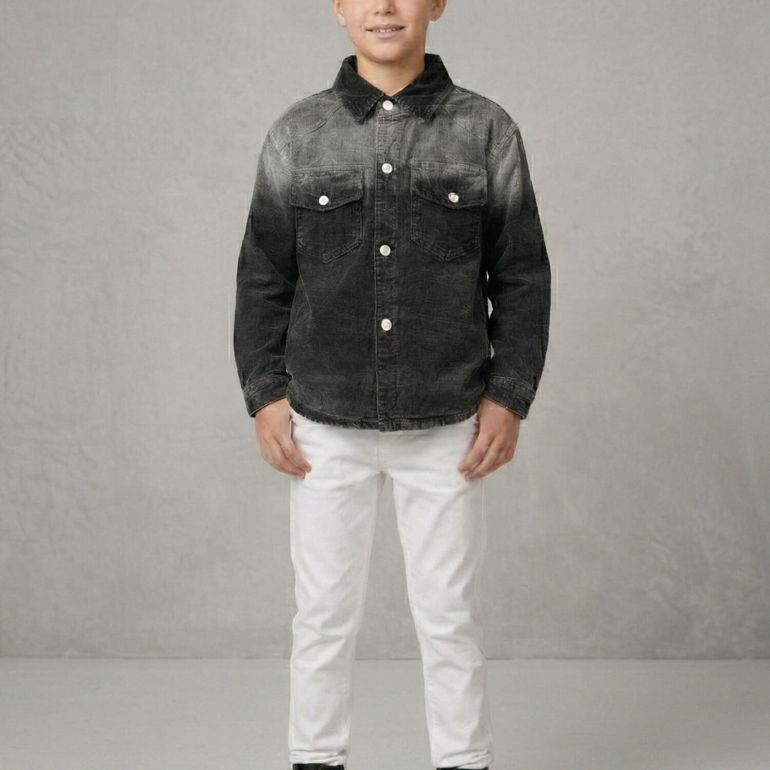 Camisa Denim Ni&ntilde;o Negra Manga Larga Casual image number 0.0