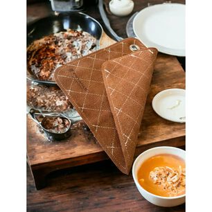 Pa&ntilde;o Aislante De Luxe Para Cocina / Asado 100% Cuero En Varas Meats & Grill