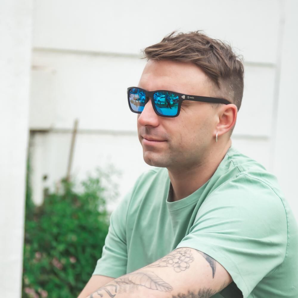 Lentes De Sol Unisex Karun Lobo Black image number 2.0
