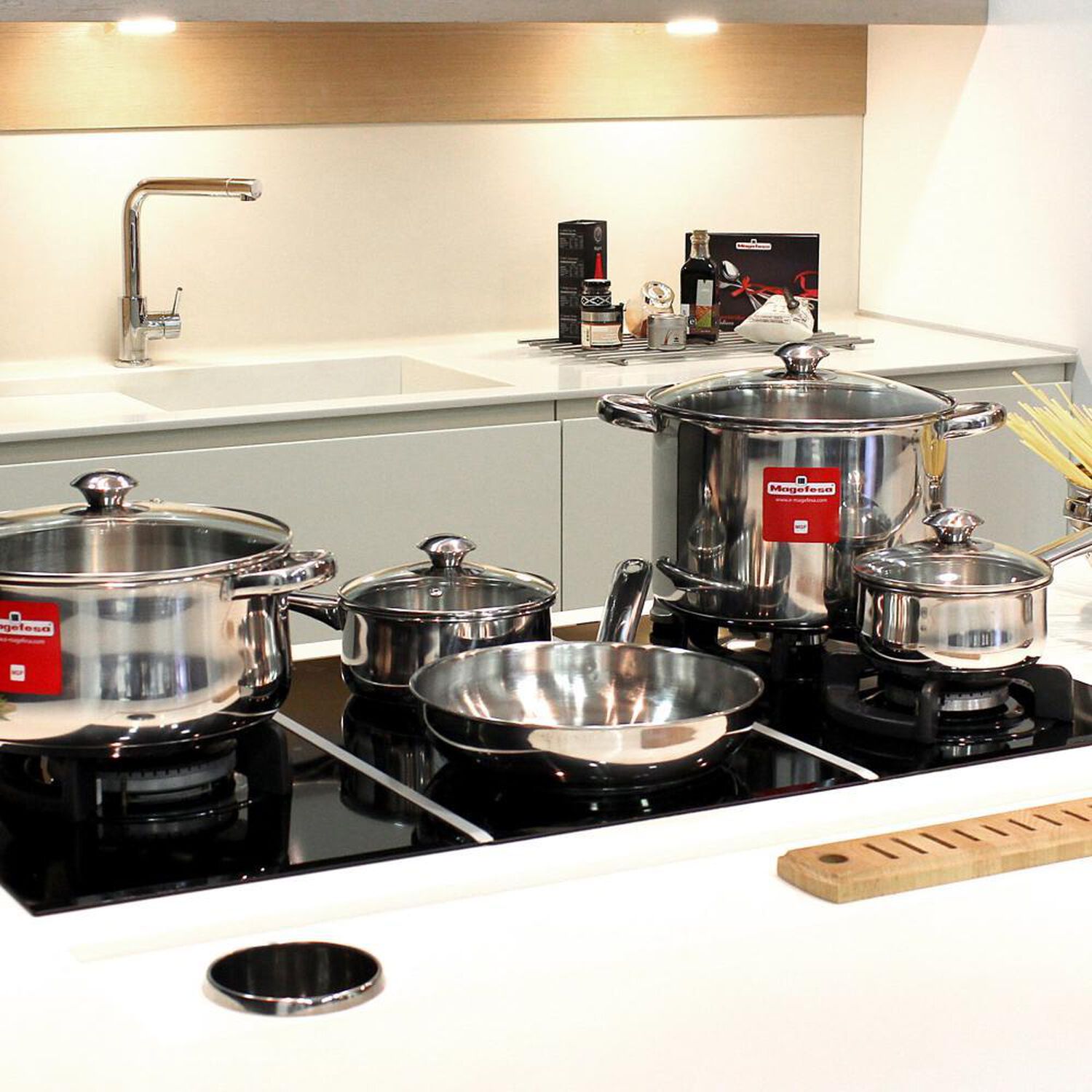 Bater&iacute;a De Cocina Magefesa Vesta / 10 Piezas image number 1.0