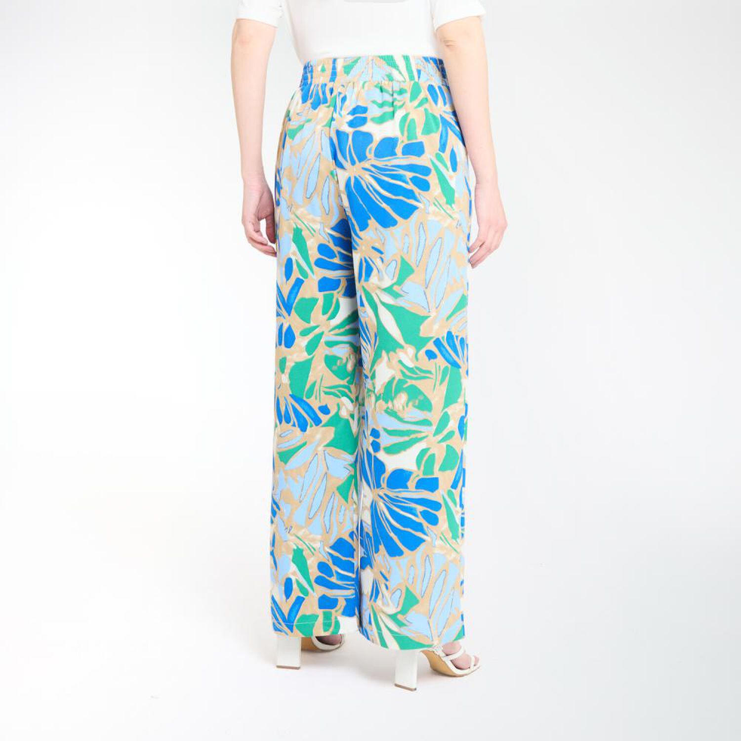 Pantal&oacute;n Full Print Pretina El&aacute;sticada Tiro Alto Relax Mujer Lesage image number 3.0