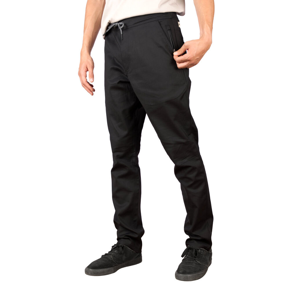 Pantal&oacute;n Traveller Negro Hombre Falcone image number 2.0
