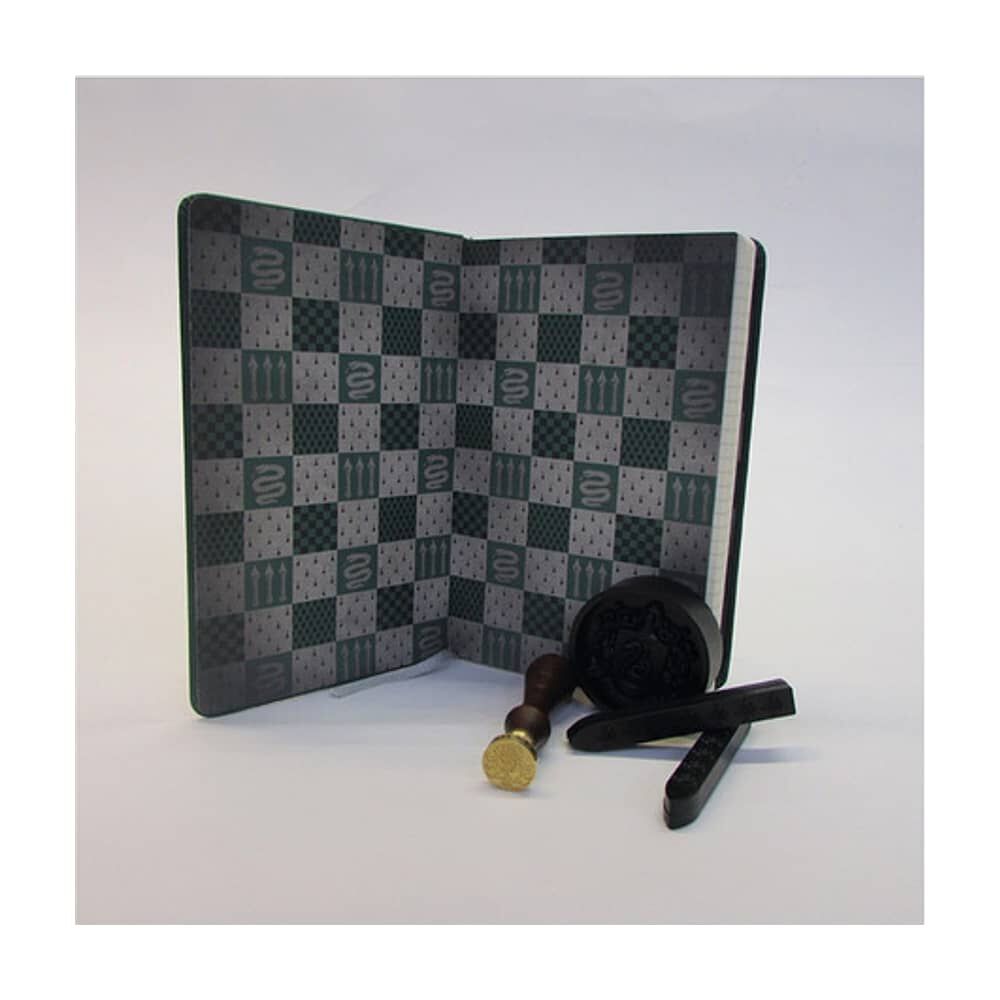 Harry Potter: Slytherin Deluxe Stationery Set image number 2.0