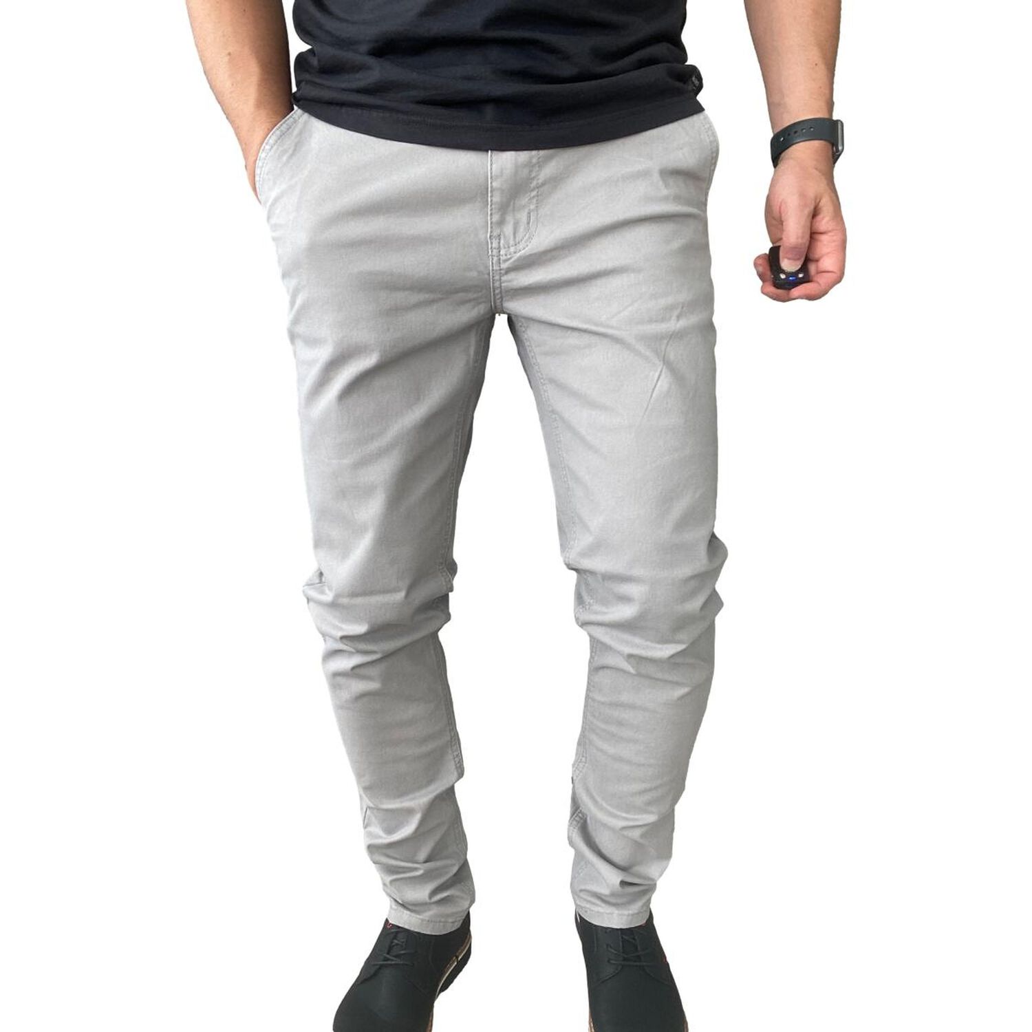 Pantal&oacute;n Elasticados Slim Fit Gabardina Gris Hombre image number 4.0