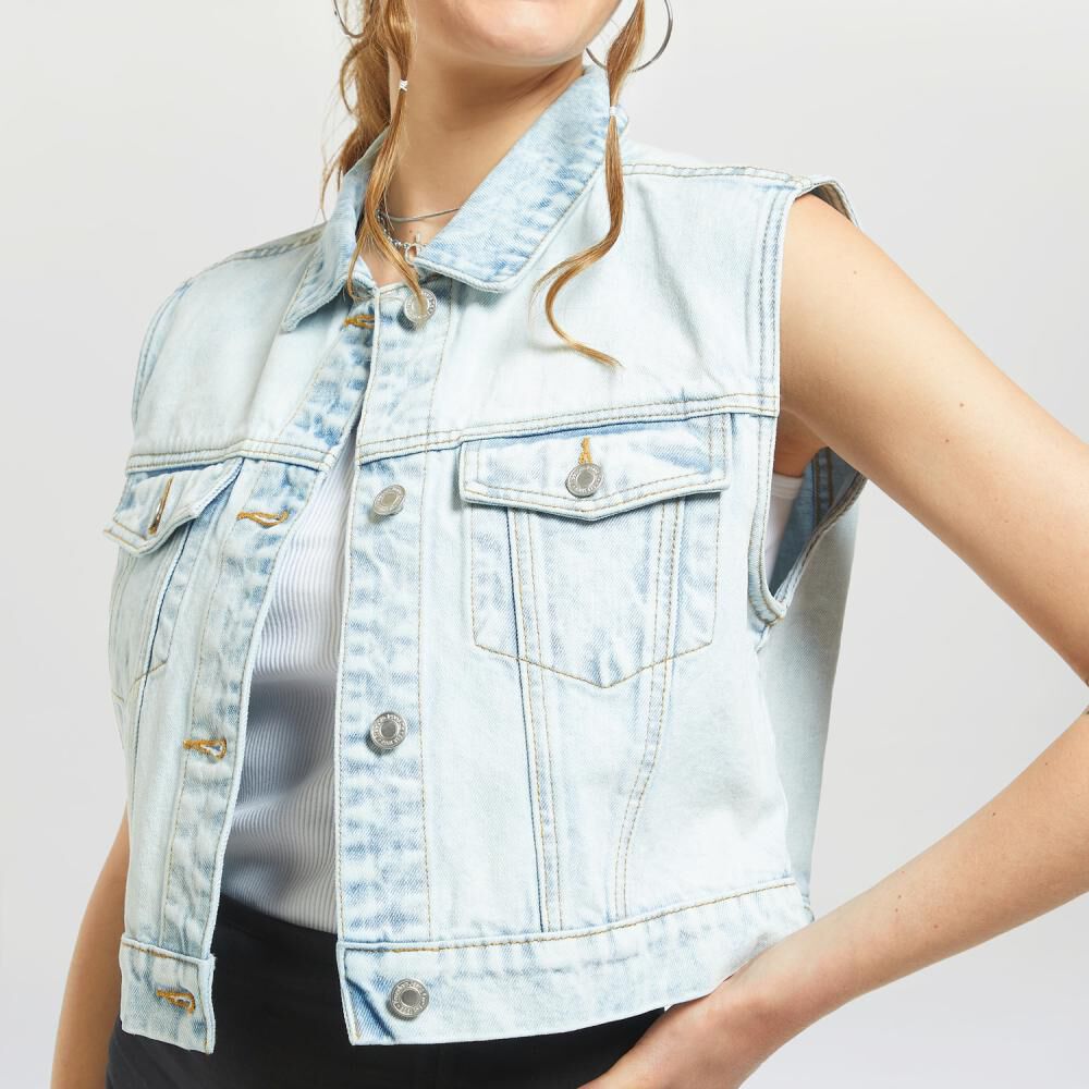 Chaqueta Denim Corta Sin Mangas Mujer Freedom image number 4.0