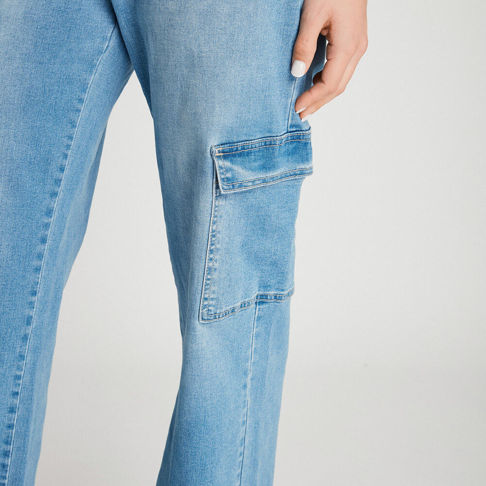 Jeans Palazzo Cargo Celeste image number 4.0